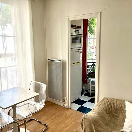 Flat In Lejlighed